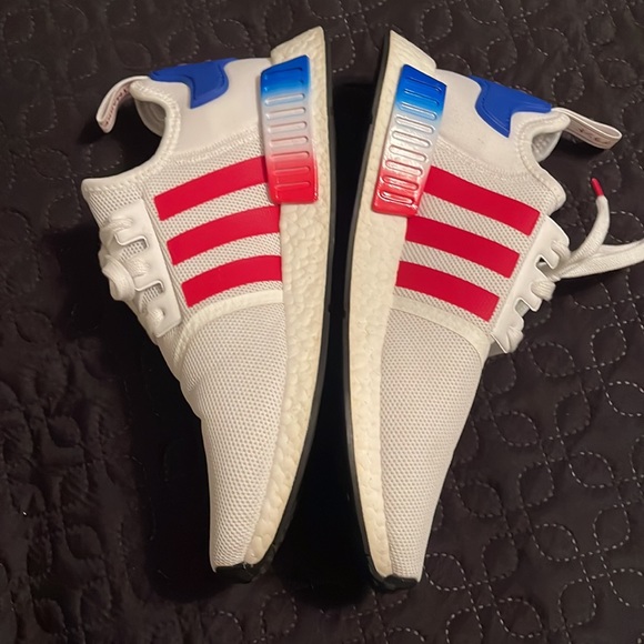 Adidas red white and blue boost - Picture 2 of 5